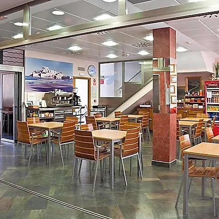 Hotel Marina 2*