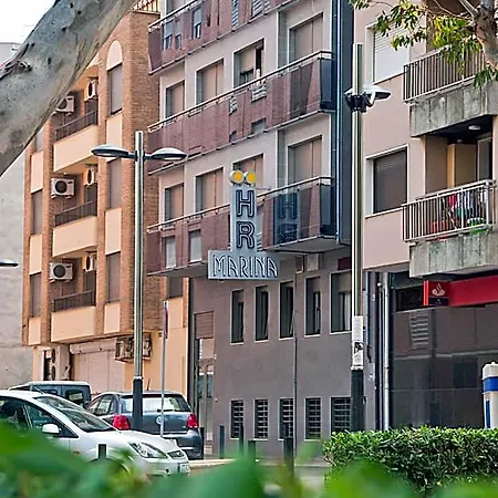 Marina Hotel